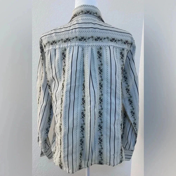 White Stag Button Up Floral Brown Detailed Top Size Large - Picture 3 of 10